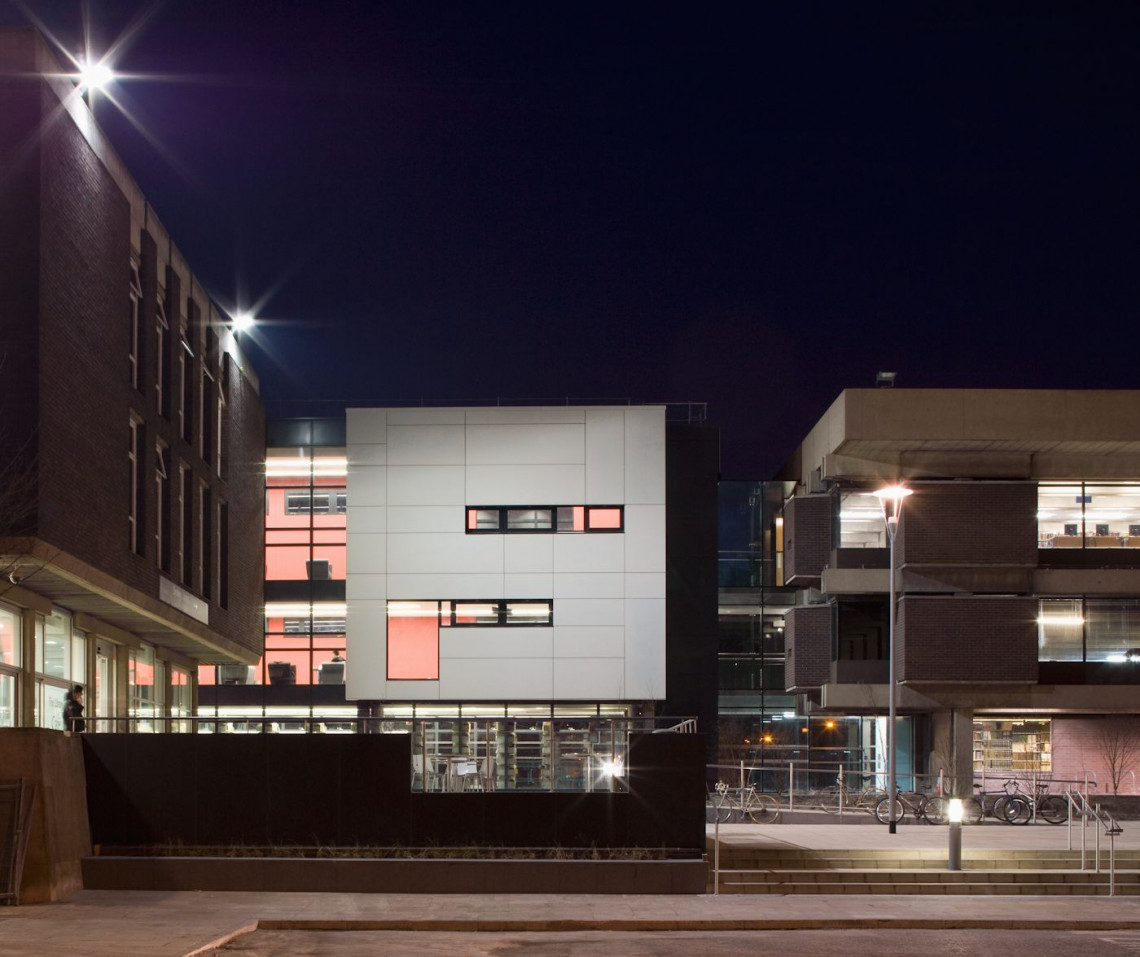 University of Liverpool Sydney Jones Library