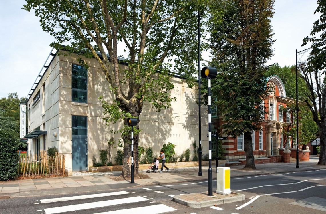 Enfield Town Library