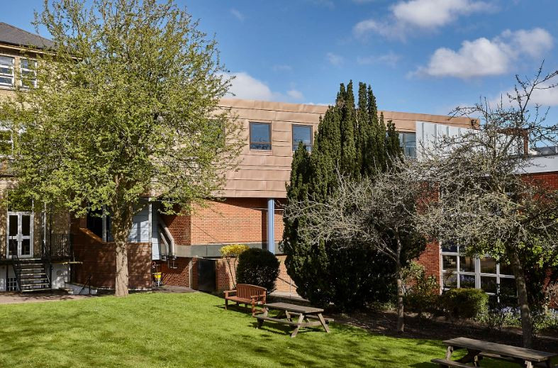 Putney High School Performing Arts Centre