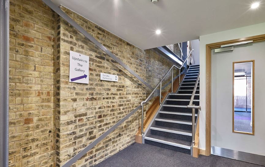 Putney High School Performing Arts Centre
